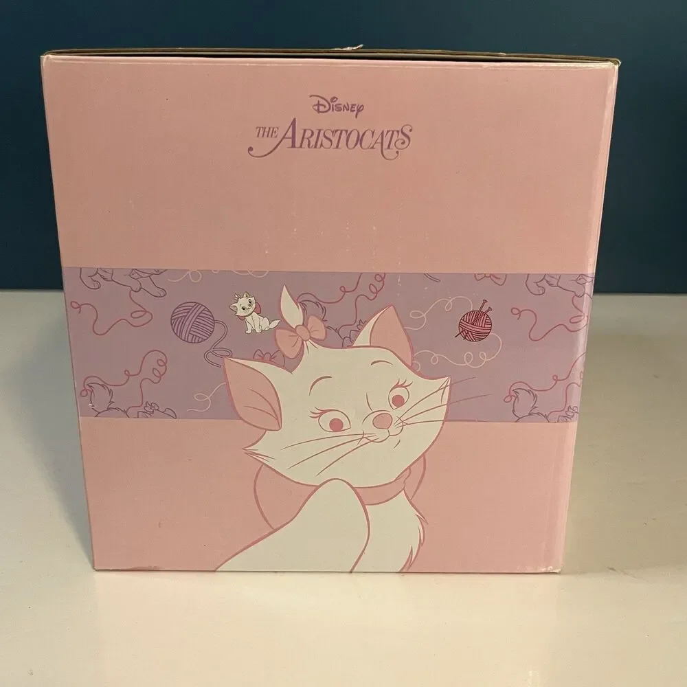 Scentsy-Disney's Aristocats- Disney Marie- New In Box-Element Wax Warmer